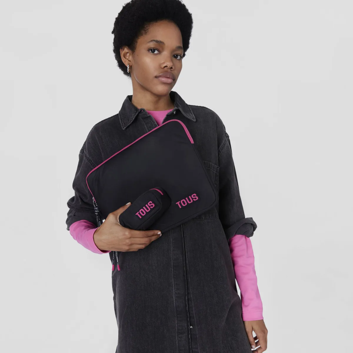 TOUS FUNDA PORTáTIL CAROL SOFT NEGRO  TOUS
