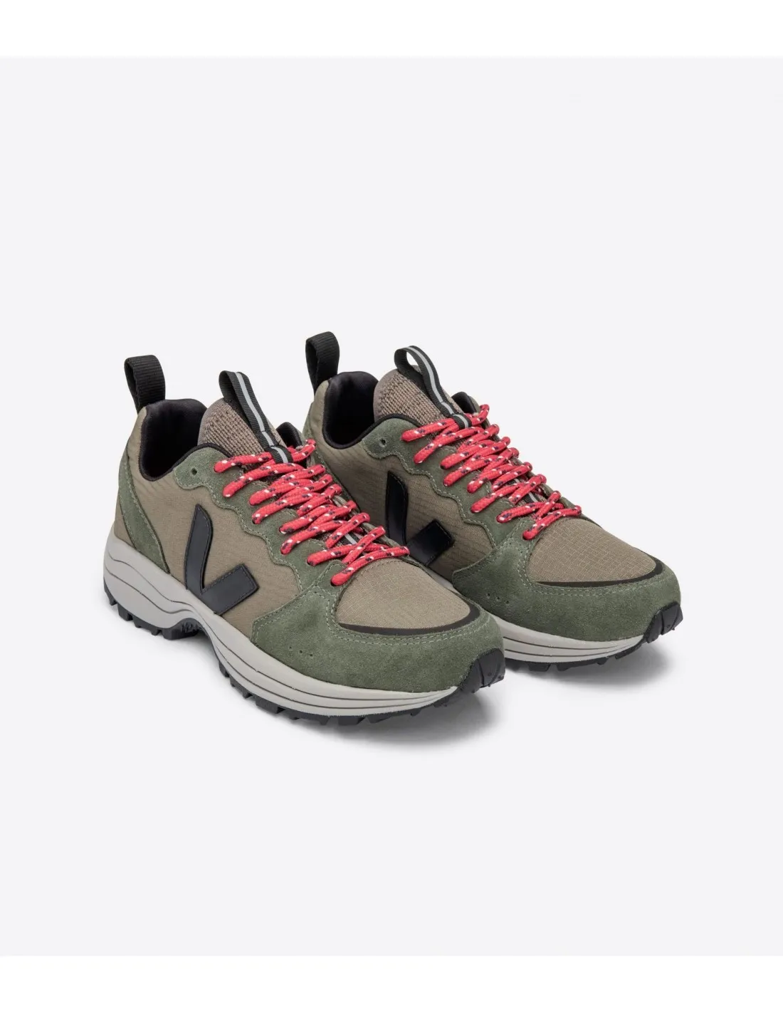 Venturi Kaki Black