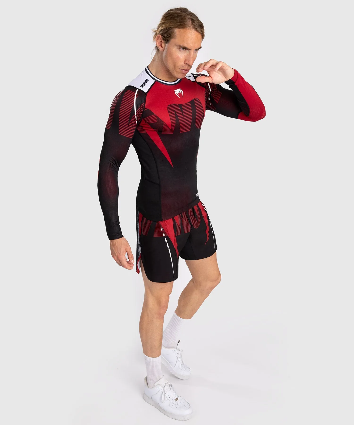 VENUM ADRENALINE RASHGUARD DE MANGA LARGA PARA HOMBRE  RED