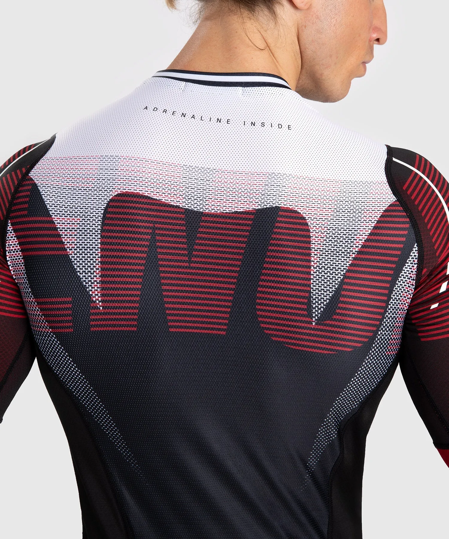 VENUM ADRENALINE RASHGUARD DE MANGA LARGA PARA HOMBRE  RED