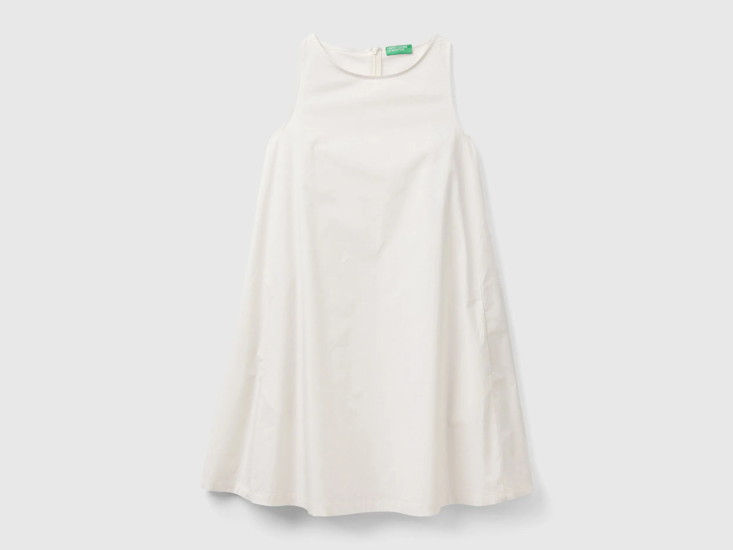 Vestido trapecio sin mangas