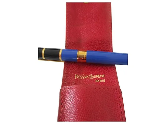 Yves Saint Laurent Bolígrafo con estuche de cuero. Gold hardware 