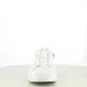 Zapatillas deportivas Tommy Hilfiger blancas con detalles en negro y cordones