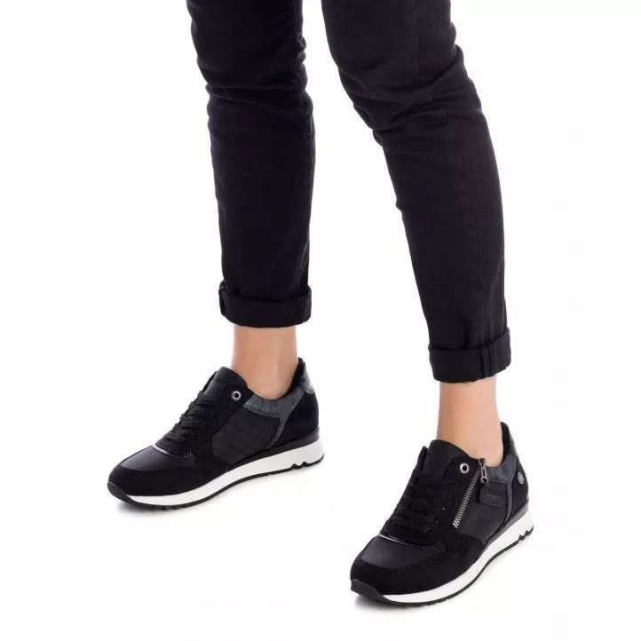 Zapatillas Refresh 077718 con detalles plateados