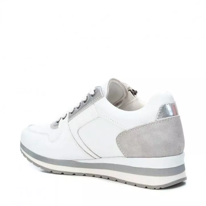 Zapatillas Xti 04373201 blancas con detalles plateados