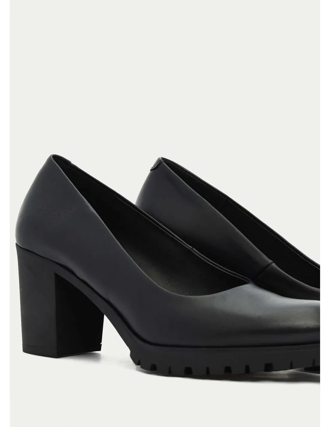 ZAPATO CASUAL YOKONO PRAGA020 NEGRO 