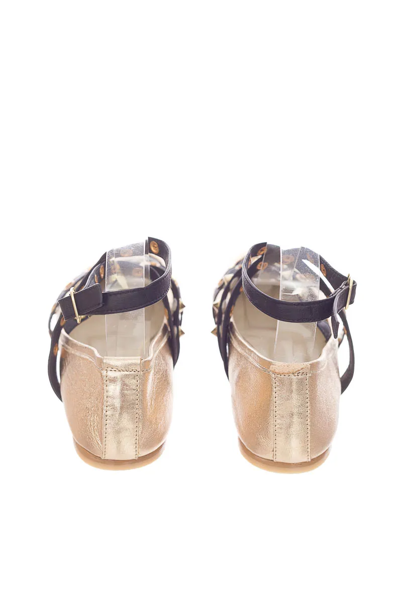 ZAPATOS COLOR DORADO  CLUB GAM