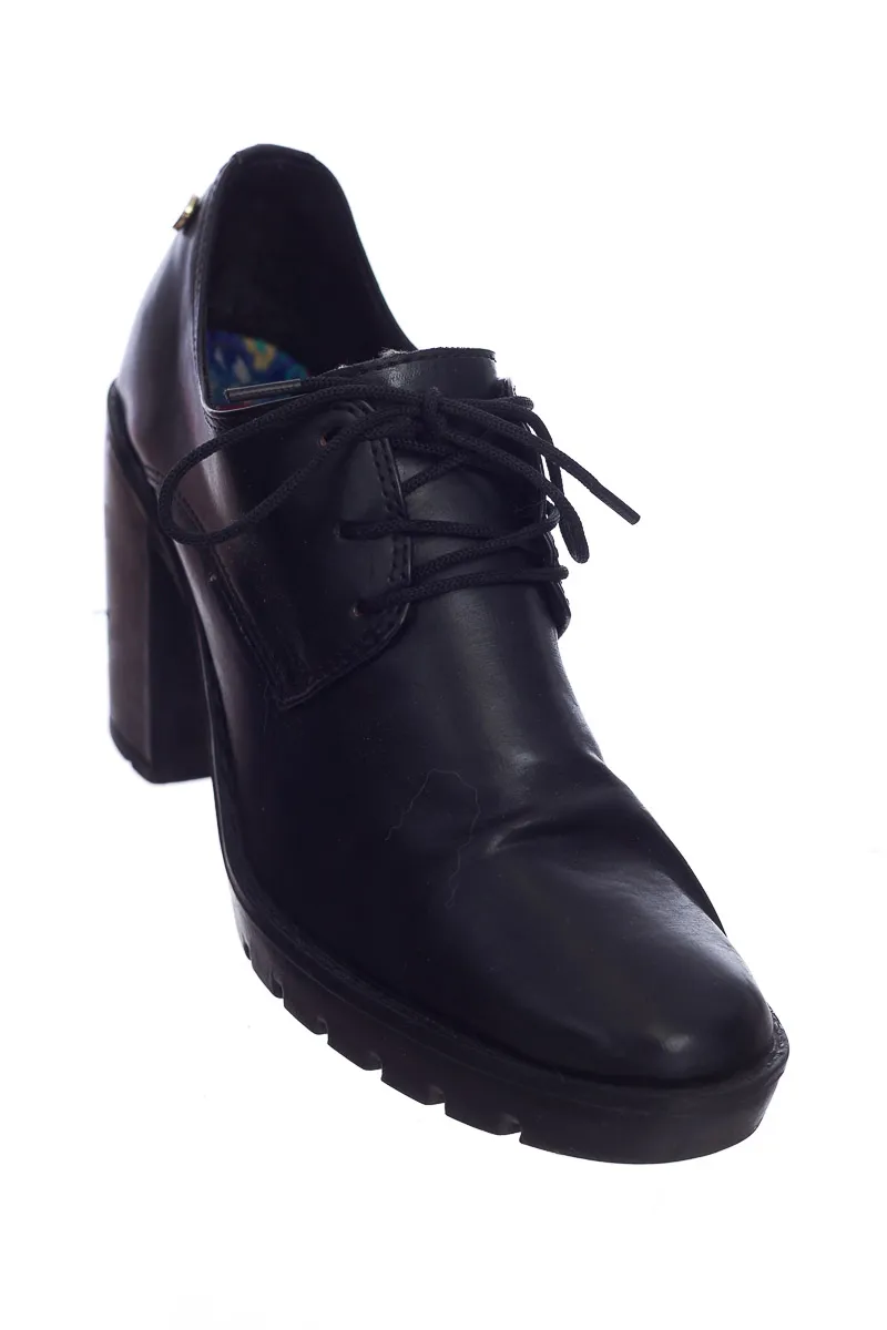ZAPATOS COLOR NEGRO  FIORENZI