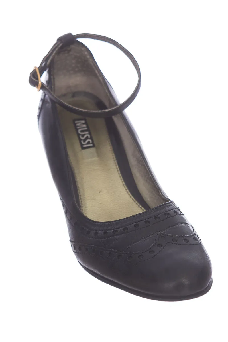 ZAPATOS COLOR NEGRO  MUSSI