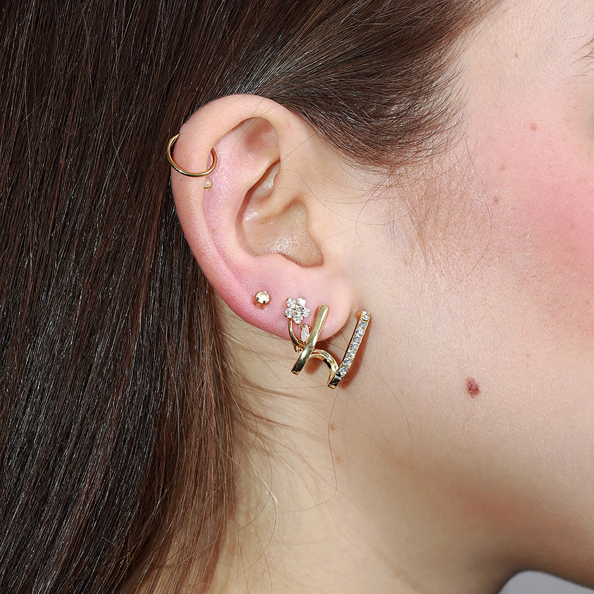 Zarcillos con detalles brillantes